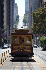 Cable car on California and Market Street
